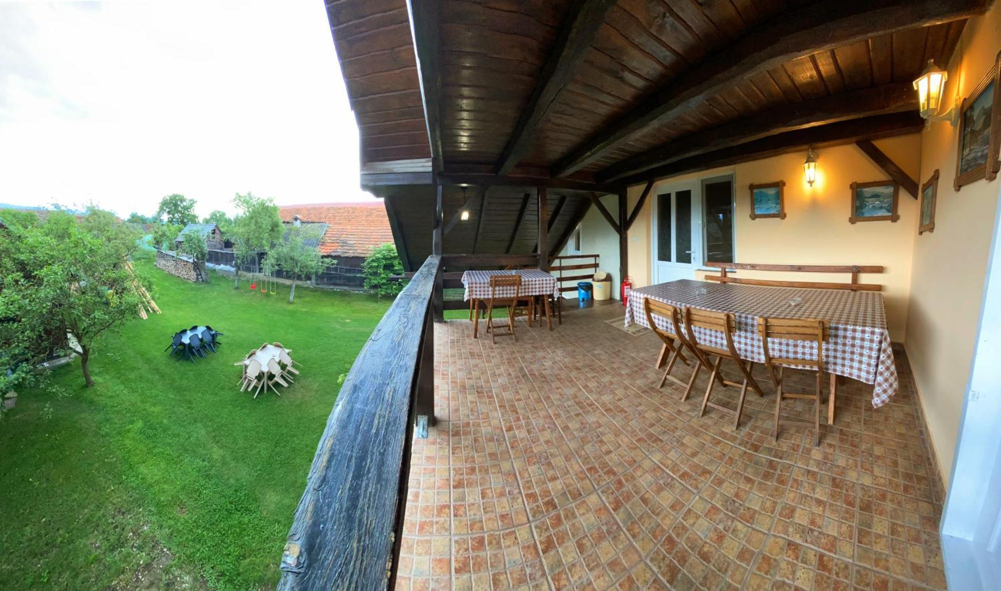 Casa Popa Hotel คือร์ตีโชอารา ภายนอก รูปภาพ