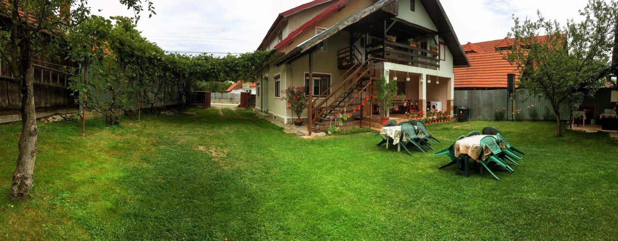 Casa Popa Hotel คือร์ตีโชอารา ภายนอก รูปภาพ