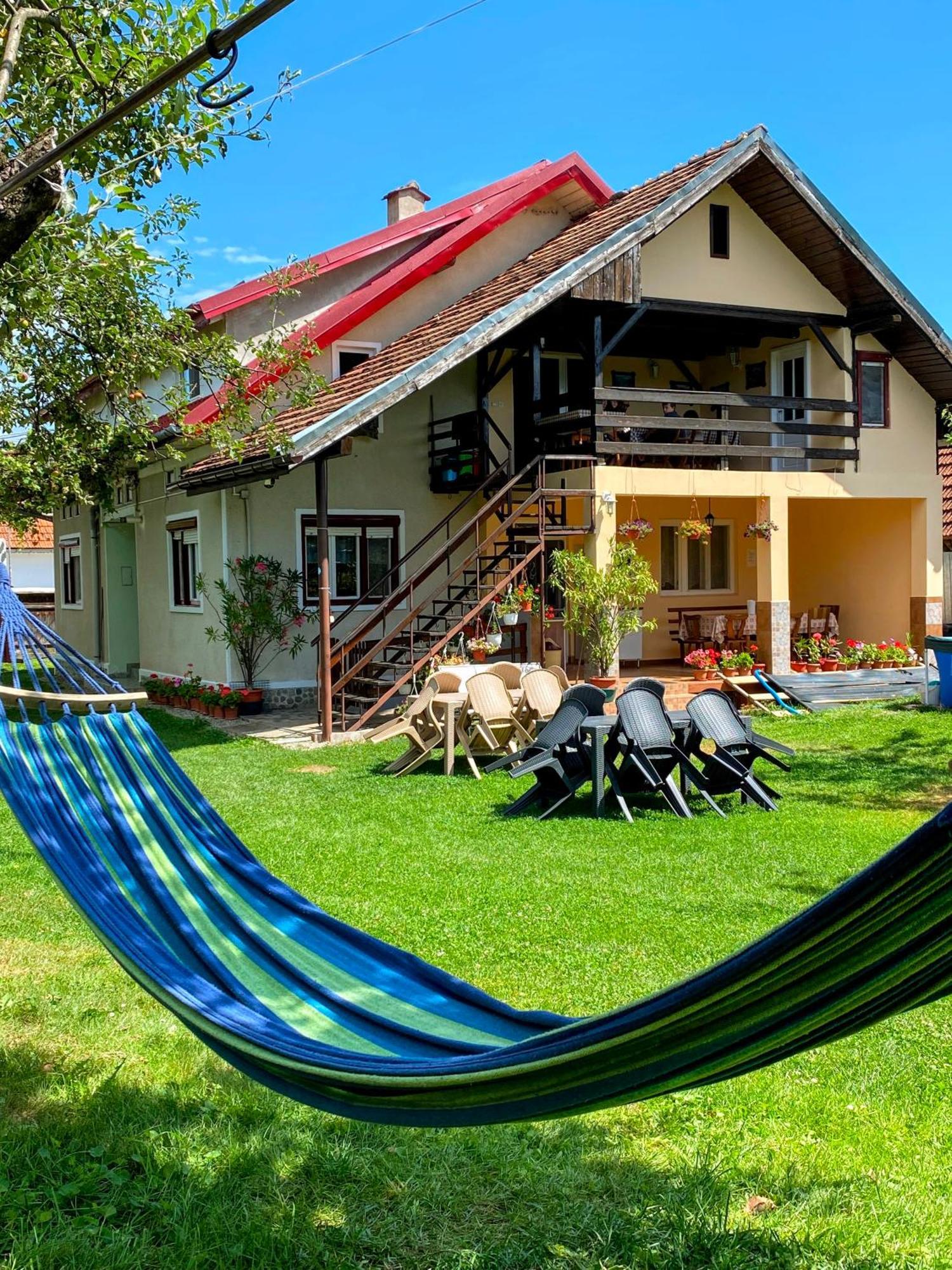 Casa Popa Hotel คือร์ตีโชอารา ภายนอก รูปภาพ